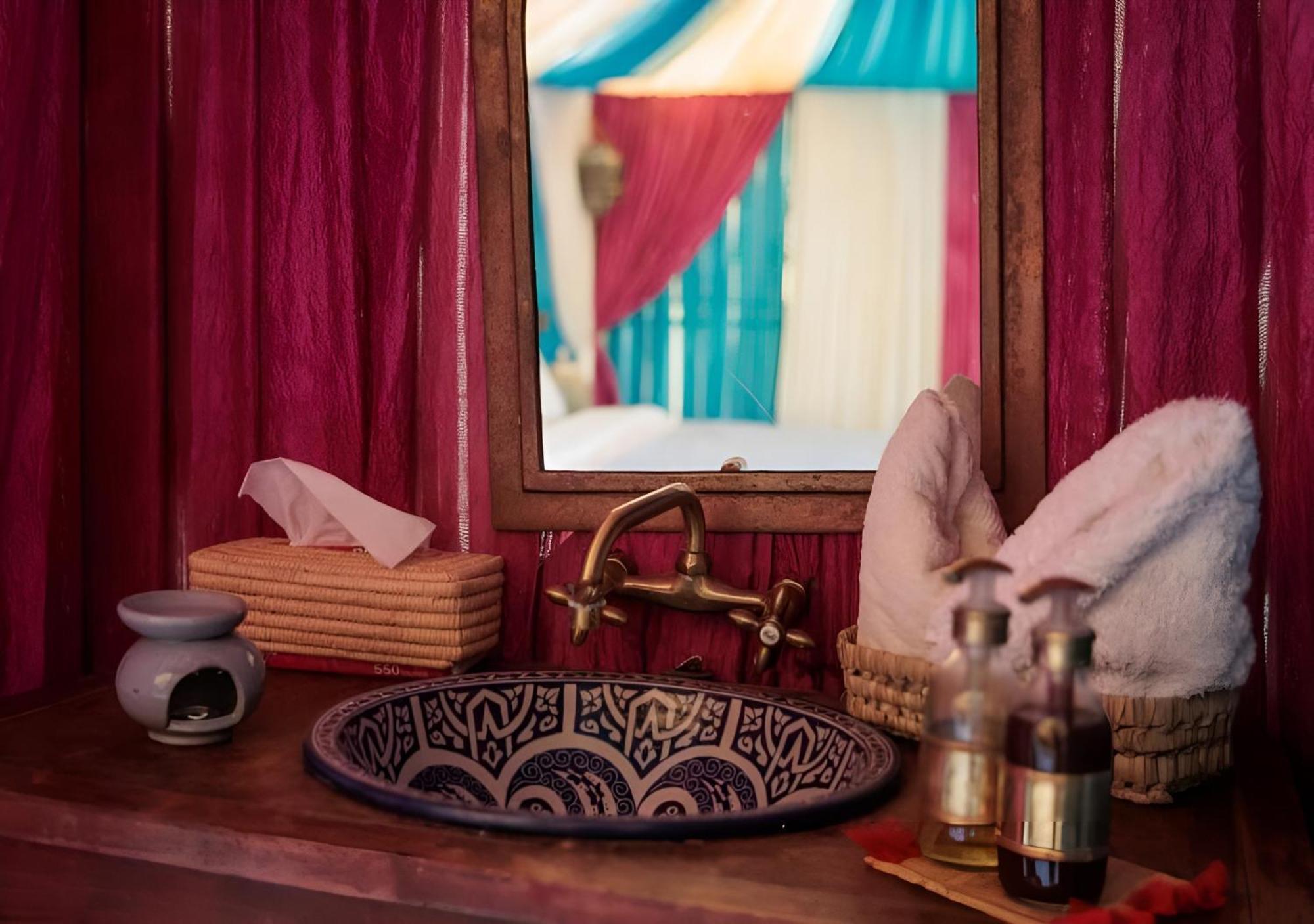 Merzouga Sahara Nights Camp & Desert Activities 외부 사진